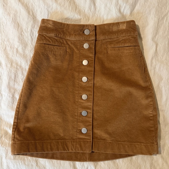 *SOLD* Aritzia Wilfred Free Tan Corduroy Button Down Mini Skirt - Picture 1 of 3